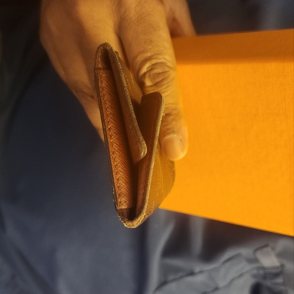 LV 6 key holder - Picture 6 of 6